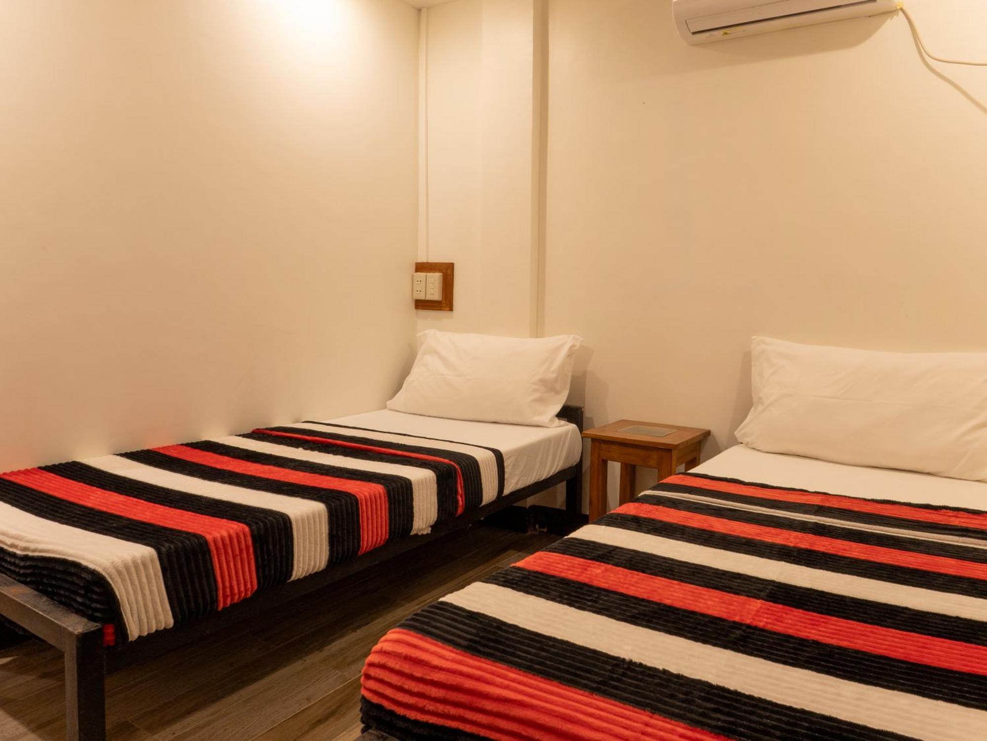Sip Sunset Hostel And Lounge El Nido Eksteriør bilde